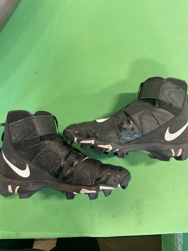 Used Youth 6.0Y Molded Nike Football Cleat