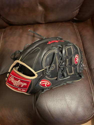 Pitcher's 12" Baseball Glove