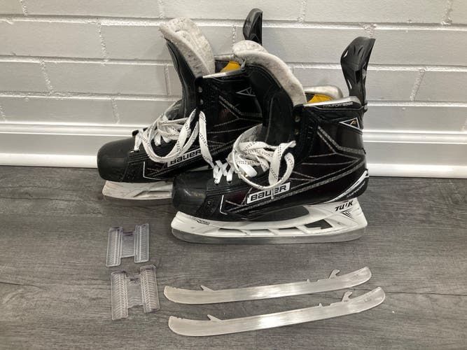 Bauer Regular Width Pro Stock Size 9 Supreme 1S Hockey Skates