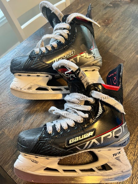 Used Bauer Size 5 Vapor 3X Hockey Skates Fit 2
