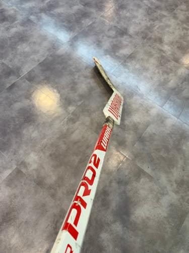 Used Senior Warrior Swagger Pro 2 Regular Goalie Stick 25"