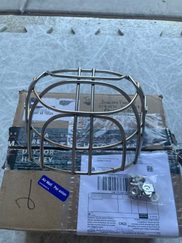 Bauer Profile Stainless Steel Certified Cat Eye Cages Senior