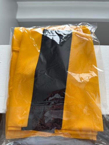 WBS Penguins Winter Classic Outdoor Game Socks NIB Pro Stock