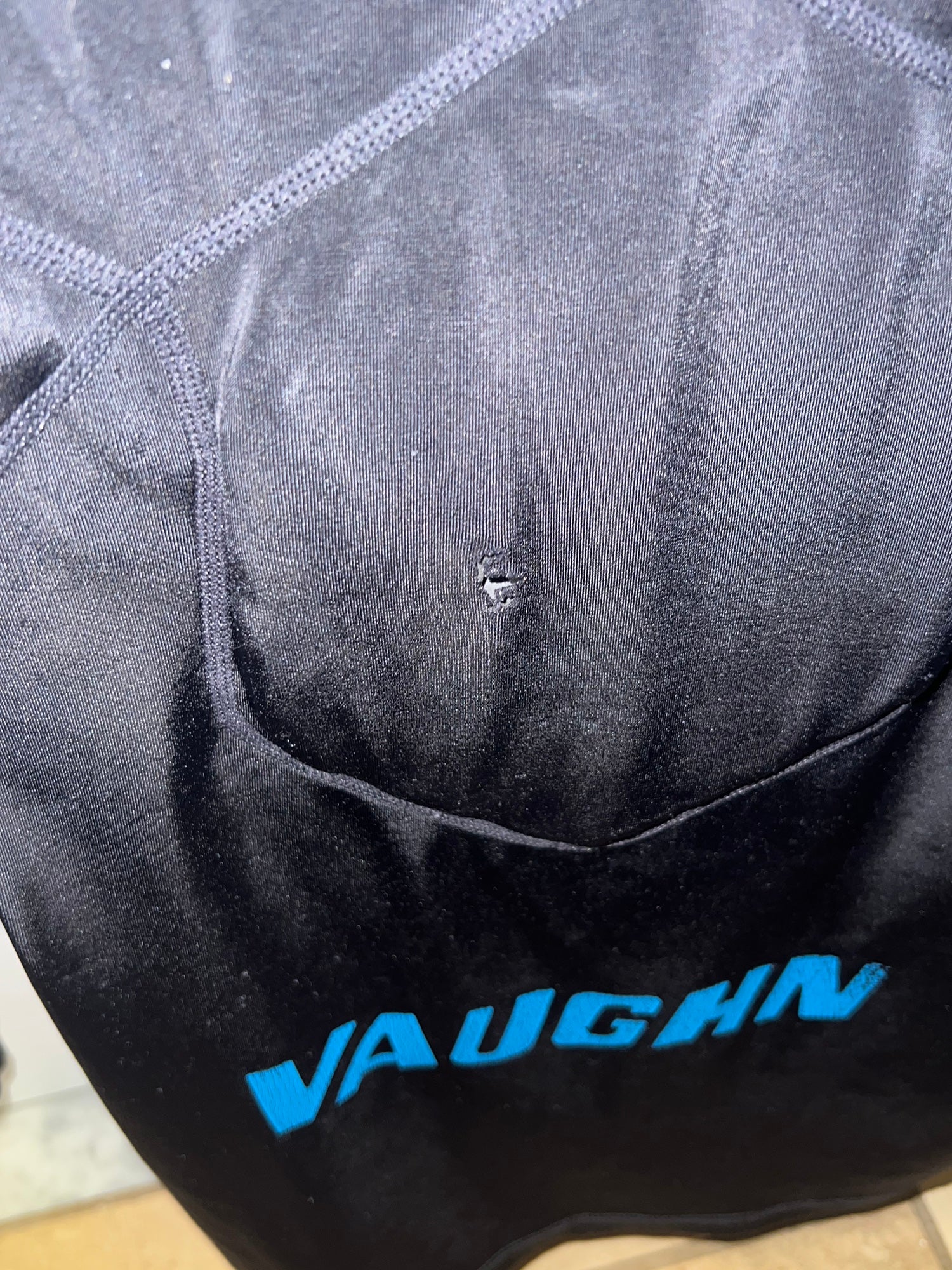 XL Vaughn Padded Shirt Ice Hockey Goalie *Like New*