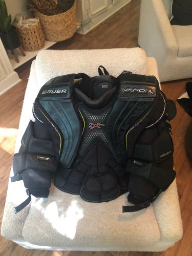 Bauer Vapor 2X Pro Hockey Goalie Chest & Arm Protector Size Senior Small