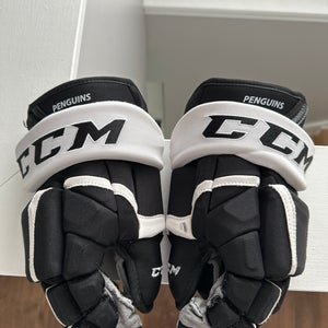 WBS Penguins Pittsburgh CCM Gloves Pro Stock HG12 Shot Blockers
