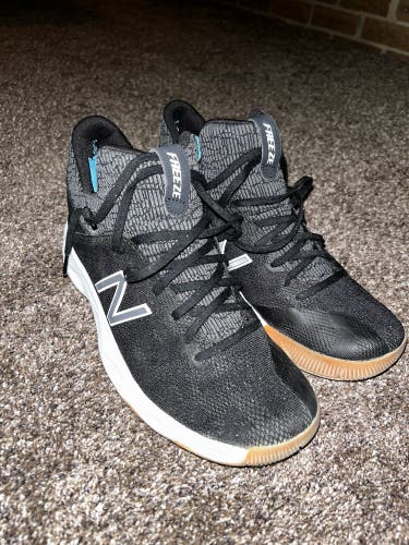 Black Men's Size 8.5 (Women's 9.5) New Balance Shoes