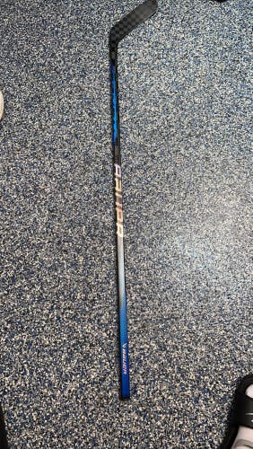 New Right Handed P28M Pro Stock Nexus Sync Hockey Stick