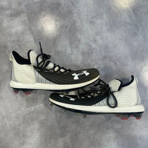 Used Men's 16.0 Under Armour Bryce harper Footwear