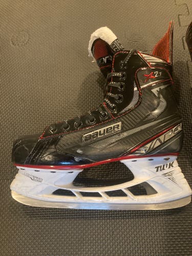 Bauer Regular Width Size 7.5 Vapor X2.7 Hockey Skates