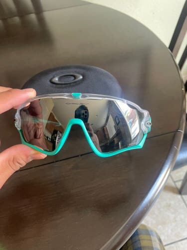 Unisex One Size Fits All Oakley Jawbreaker Sunglasses