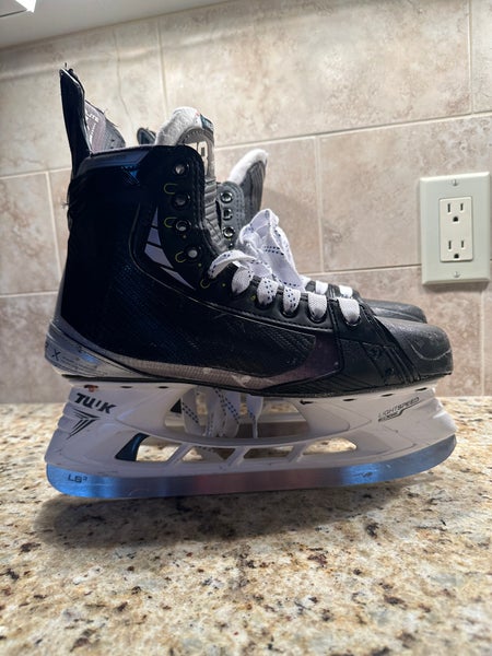 Bauer Hyperlite 9.5 D Pro Stock Tyler Toffoli Skates
