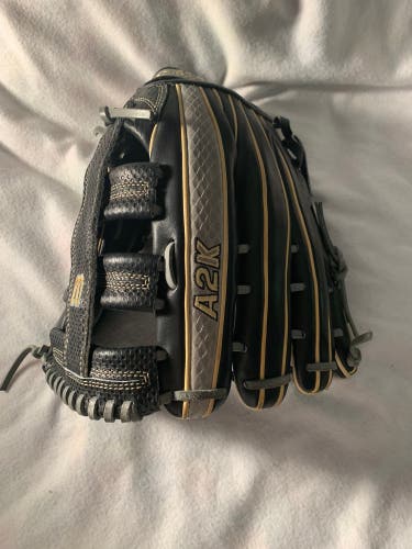 New Right Hand Throw 12.5" A2K Baseball Glove
