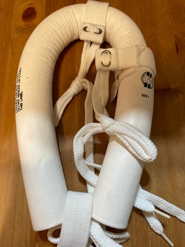 True play Jr Football Neck Roll