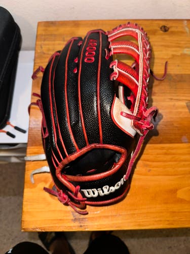 Outfield 12.75" A2000 Baseball Glove