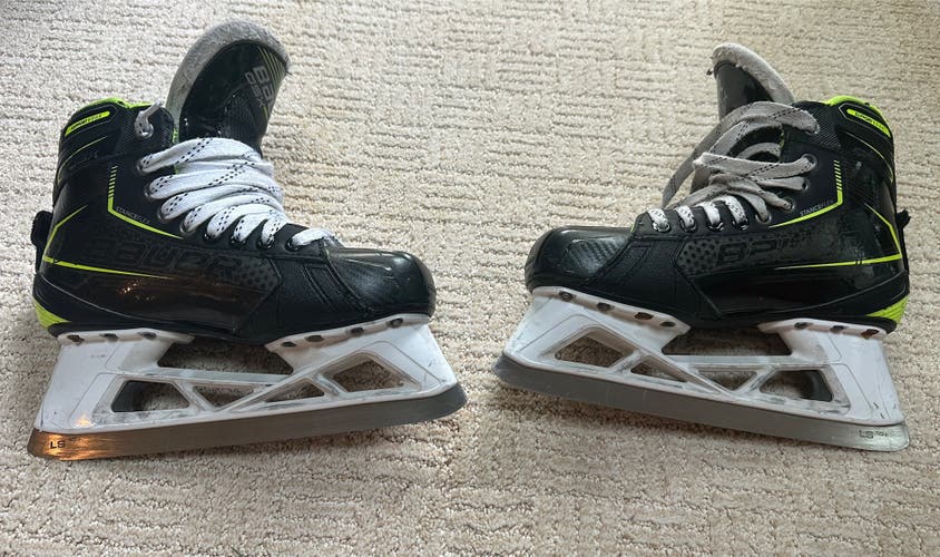 Intermediate Bauer Regular Width Size 6 GSX Hockey Goalie Skates