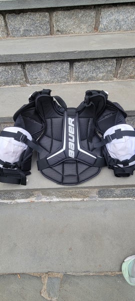 Junior Used Bauer Prodigy chest protector size sm/m