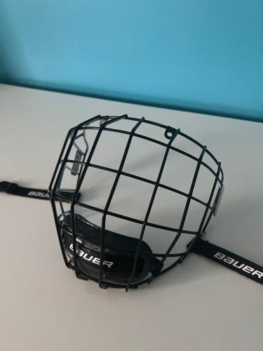 Bauer Hockey Oreo Cage