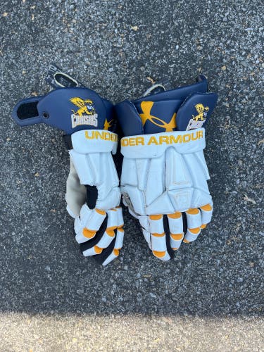 Used Under Armour 13" Command Lacrosse Gloves