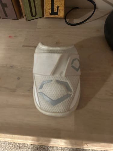 White Used Junior EvoShield Elbow Protection Elbow Guard