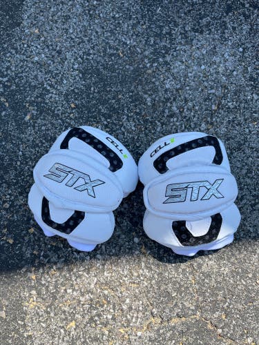New Large STX Cell V Arm Pads