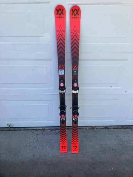 Volkl Racetiger GS Skis 158