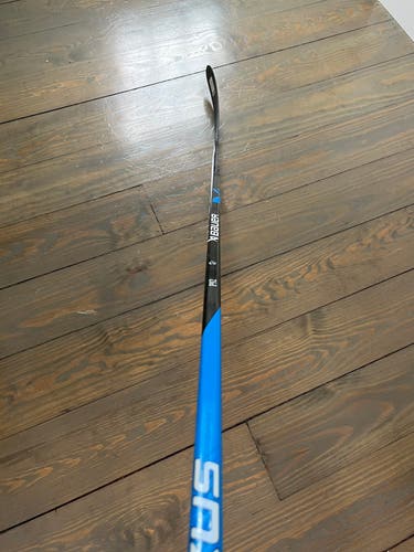 Brand New Right Handed P92 65 Flex Pro Stock Nexus League Hockey Stick 57”