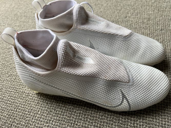 Used Molded Cleats Low Top Vapor edge pro 360