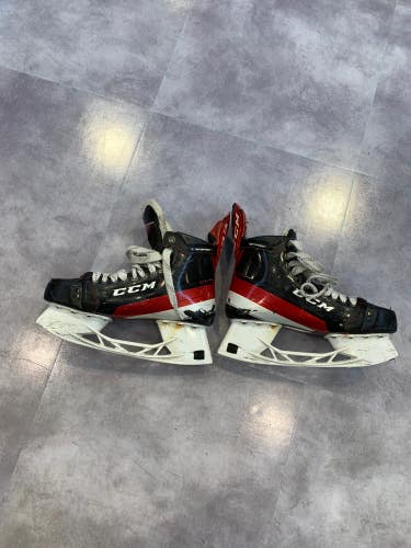 Senior Used CCM JetSpeed FT4 Pro Hockey Skates D&R (Regular) 9.0