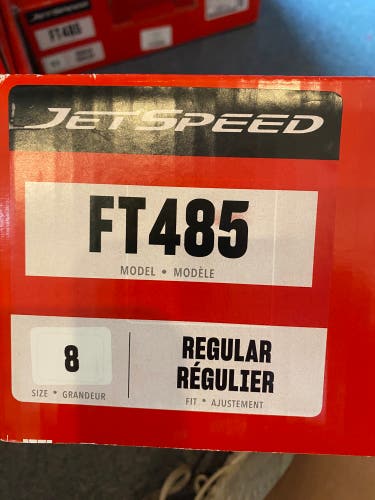 New CCM Regular Width Size 8 JetSpeed FT485 Hockey Skates