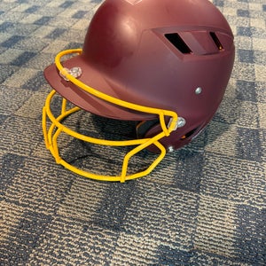 Used 7 1/8 - 7 3/4 Schutt Batting Helmet