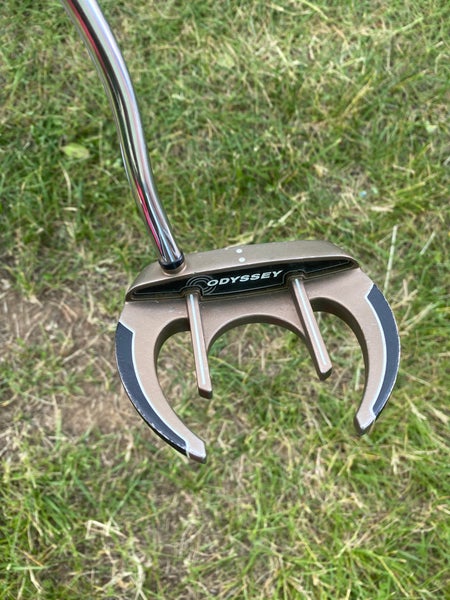 Used Men's Odyssey White Ice Sabertooth Right Mallet Putter 34.5”