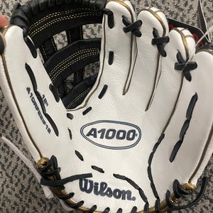 Wilson A1000 12” Fastpitch glove