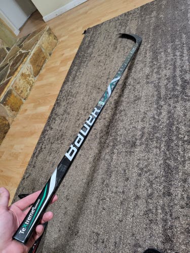 Used Senior Bauer Right Handed Vapor 1X Lite Hockey Stick P88 Pro Stock