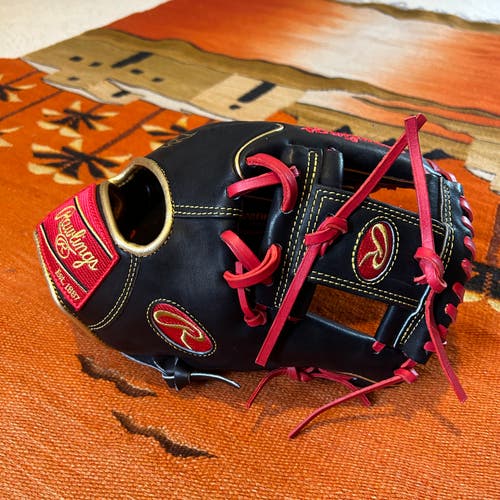 New Without Tags Rawlings Heart of the Hide PRO205W-2BG Baseball Glove 11.75"