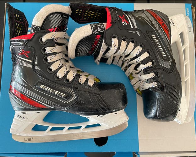 Bauer Vapor 2X Hockey Skates Youth YTH 10