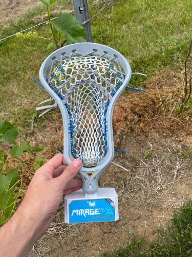 BN ECD Mirage 2.0 Graphene strung with Hero 3.0