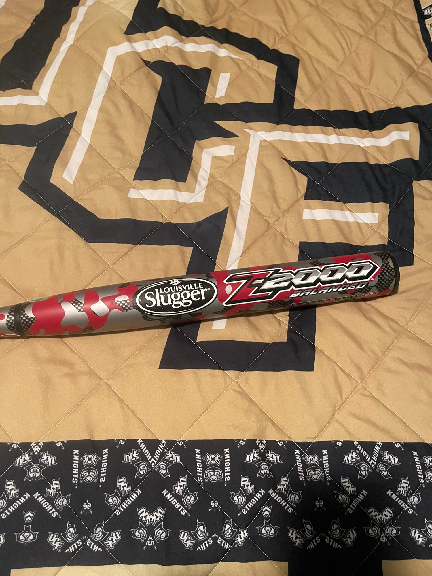 BATE DE SOFTBOL lanzamiento lento Louisville Slugger Z2000 USSSA 34/27 equilibrado SBZ215U-B EUR