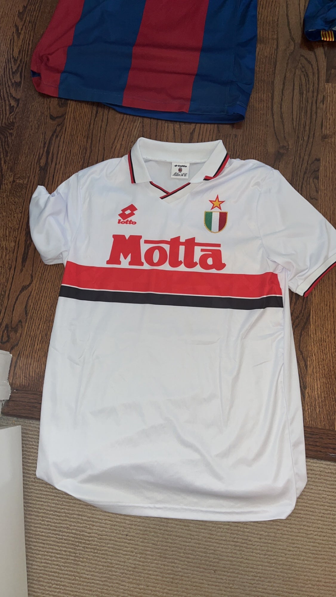 Vintage AC Milan Jersey Size Large – Yesterday's Attic