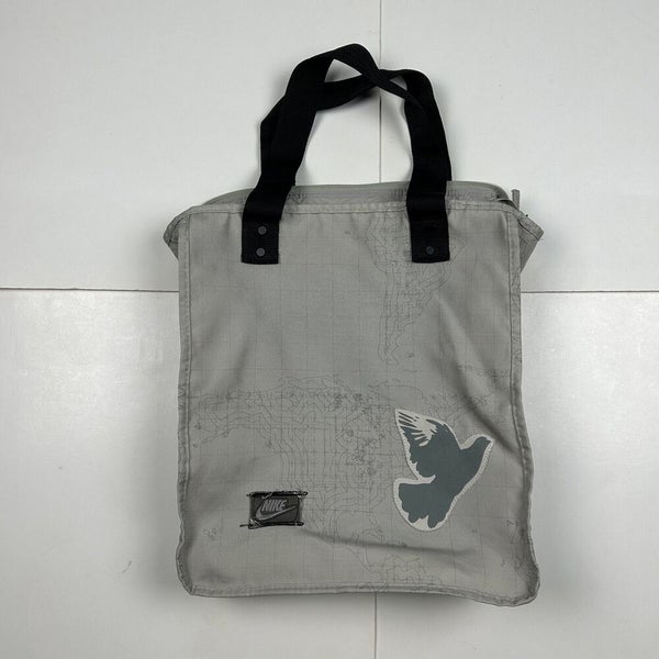 Meer uitroepen Afsnijden Y2K Nike Tote Bag Gray Pigeon Bird Graphic Globe 13"x13" | SidelineSwap