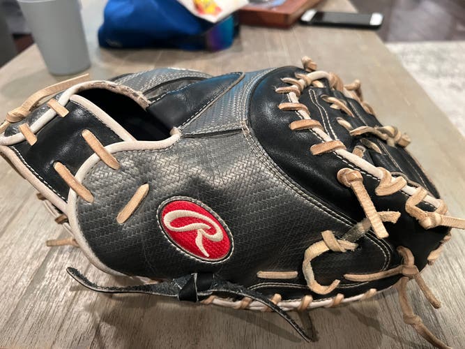 Catcher's 34" Heart of the Hide Baseball Glove