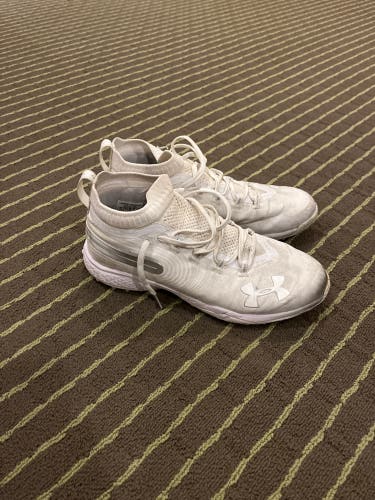 White Unisex Size 12 (Women's 13) Under Armour Shoes