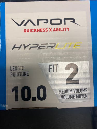 New Bauer  Size 10 Vapor Hyperlite Hockey Skates