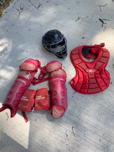 Easton Catcher's Set