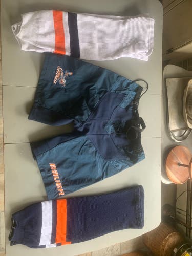 Used Large Bauer Pant Shell