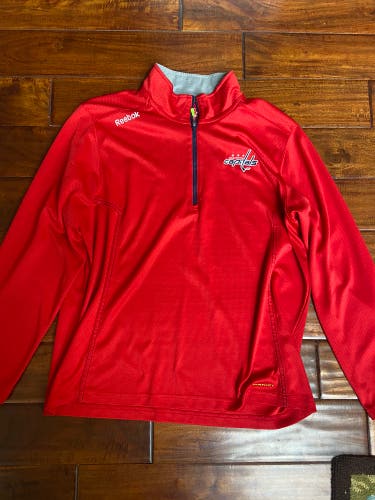 Red Used Men's Reebok Sweatshirt
