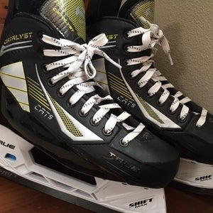 Senior Used True Catalyst 5 Hockey Skates Regular Width Size 8.5