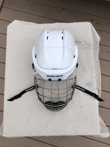 Barely Used Medium Bauer Re-Akt 75 Helmet - White with Profile III cage