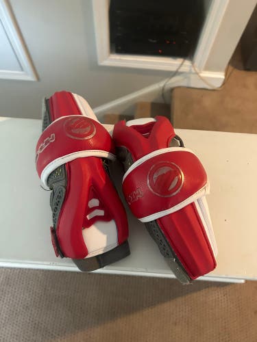 Used Medium/Large Maverik Rome Arm Pads