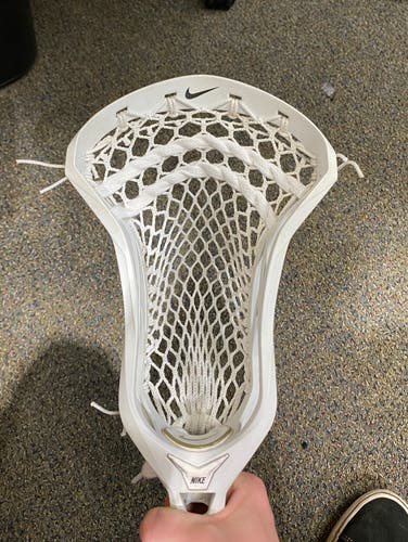 8/10 condition Nike Vapor elite Lacrosse Head w/ New StringKing Type 4x mesh